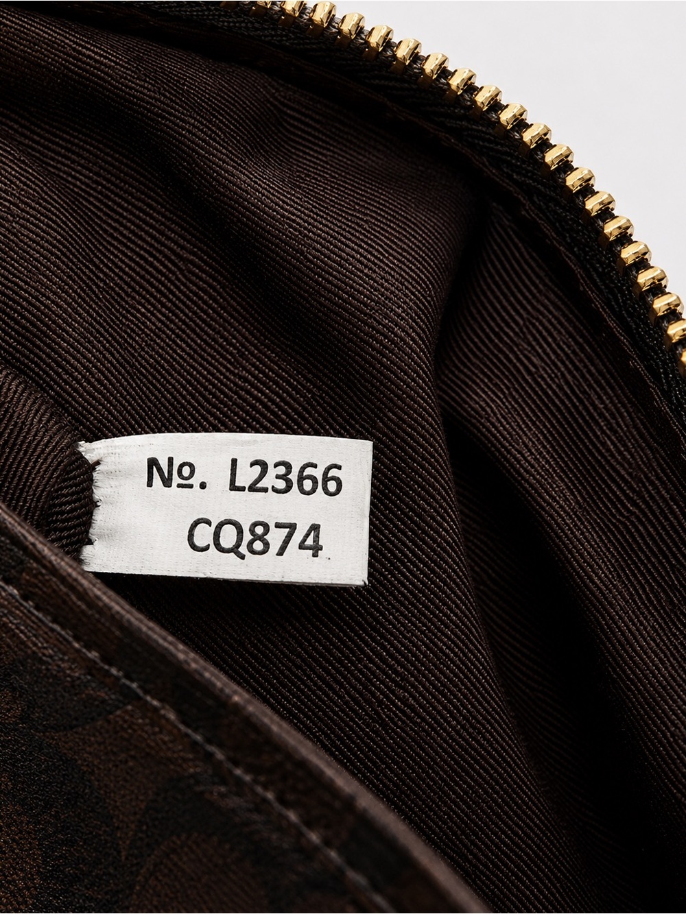 Coach Brown and Black Signature Canvas Camera Bag with Gold Hardware - Picture 5 of 5
